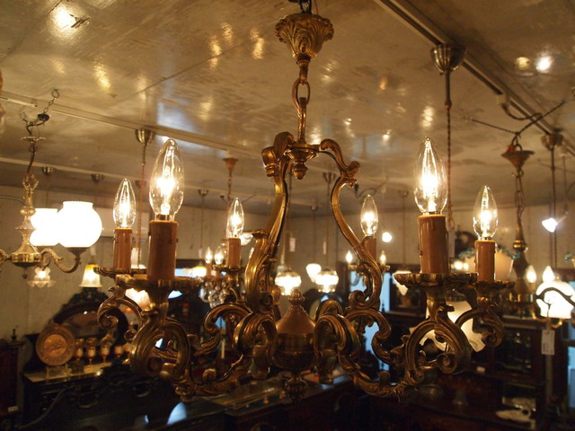 lamp190601_01.JPG