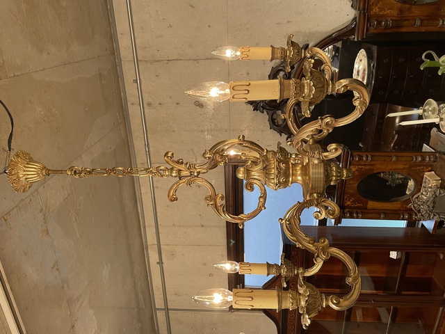 chandelier220507_01.JPG