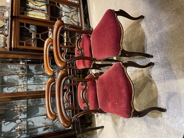 chair230318_01.JPG