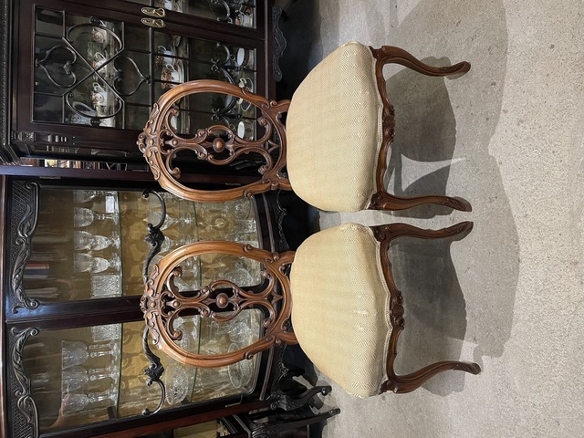 chair250926c_01.JPG
