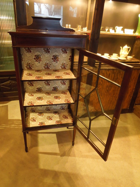 cabinet130302a_02.JPG