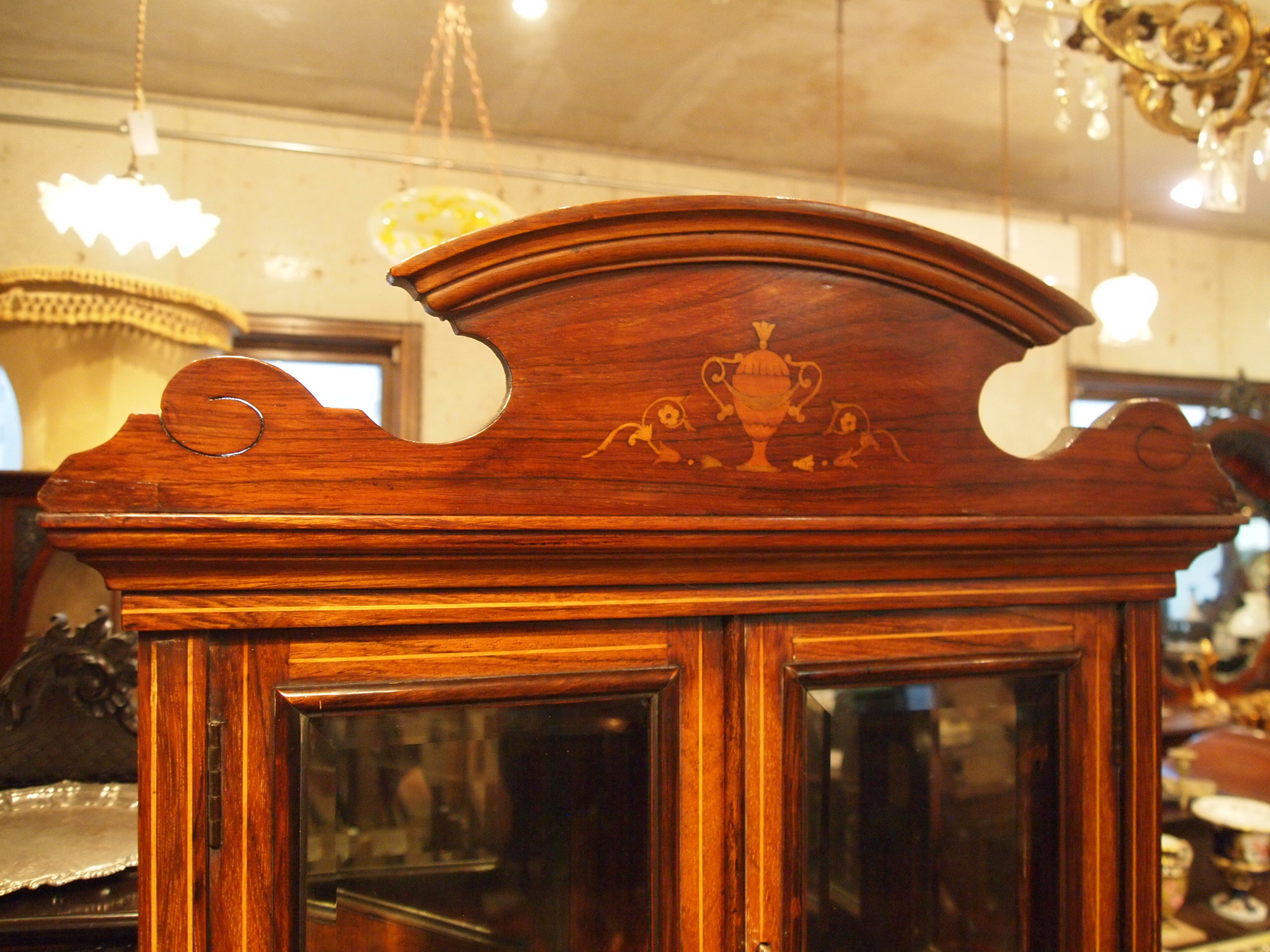 cabinet180812_04.JPG