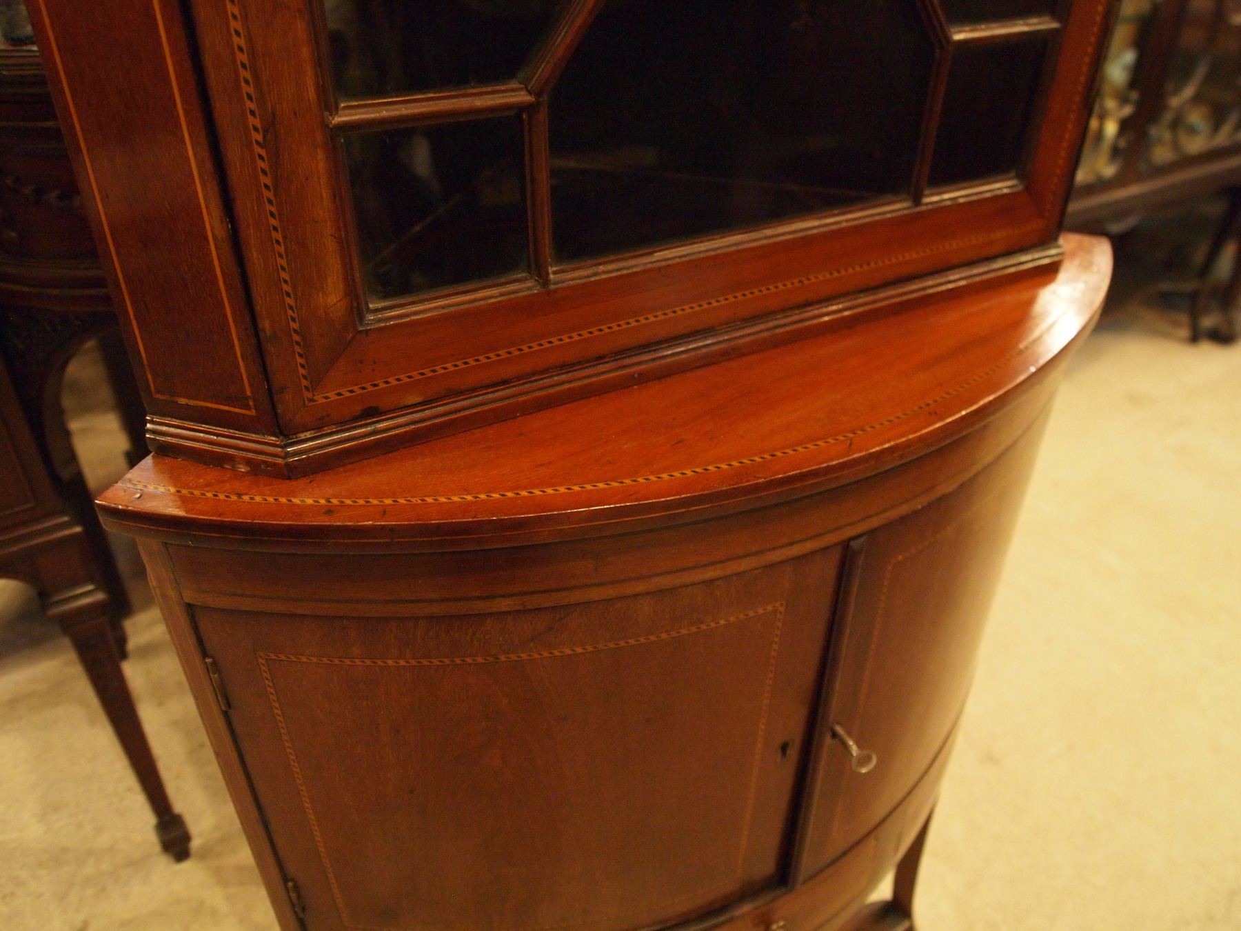 cabinet190407a_06.JPG