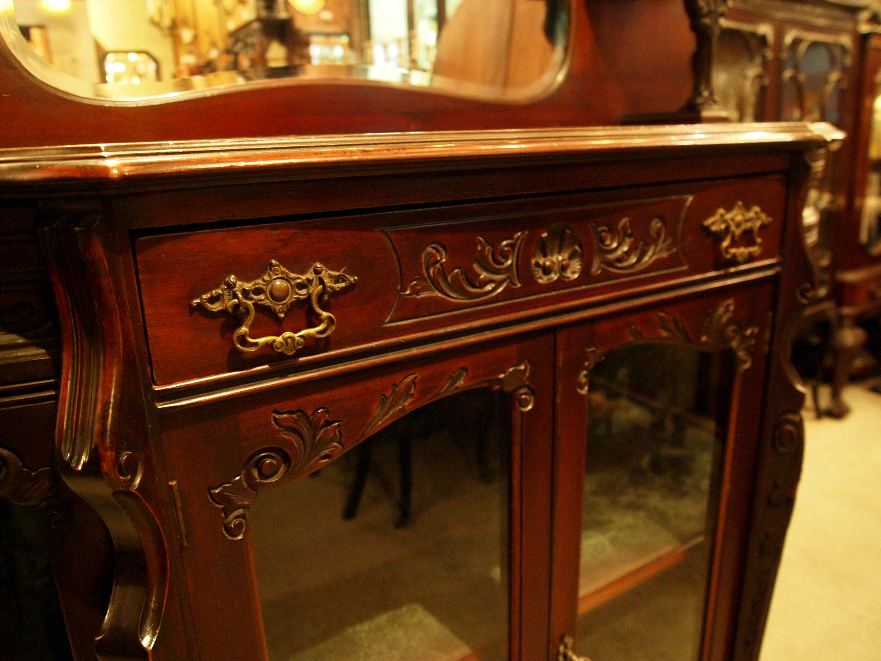 cabinet190615a_14.JPG