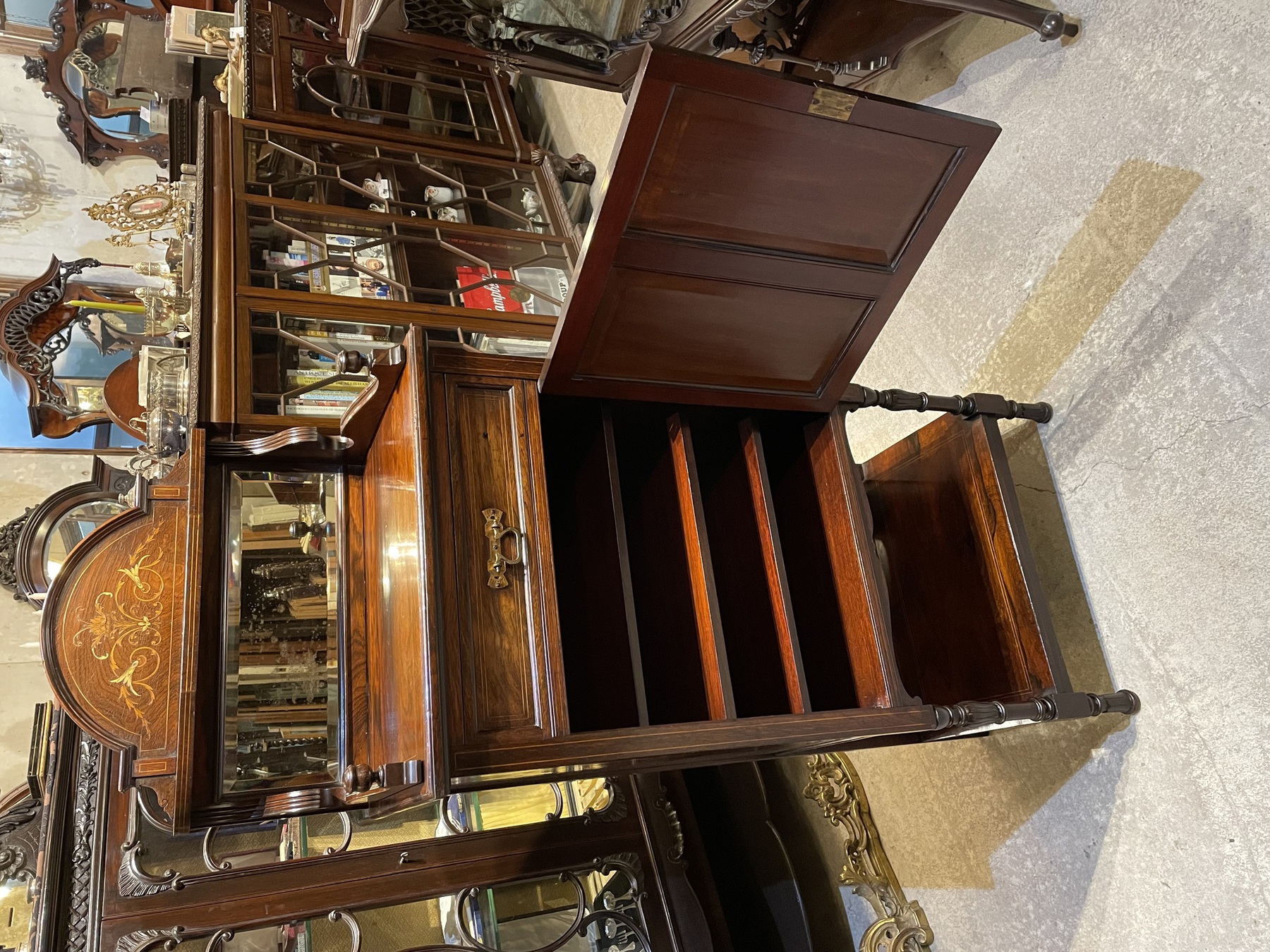 cabinet211217_09.JPG