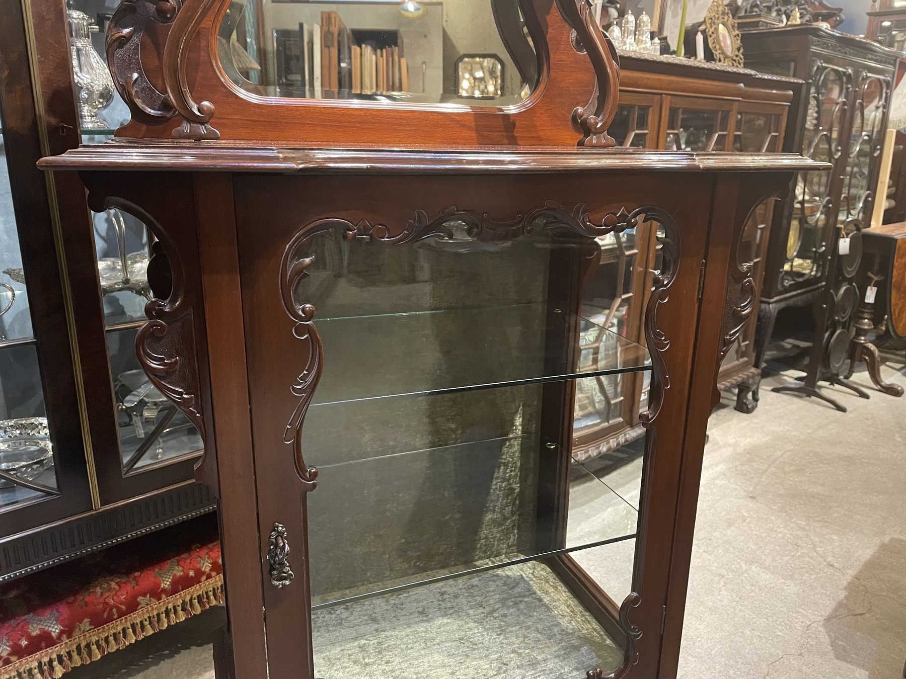 cabinet230514_12.JPG