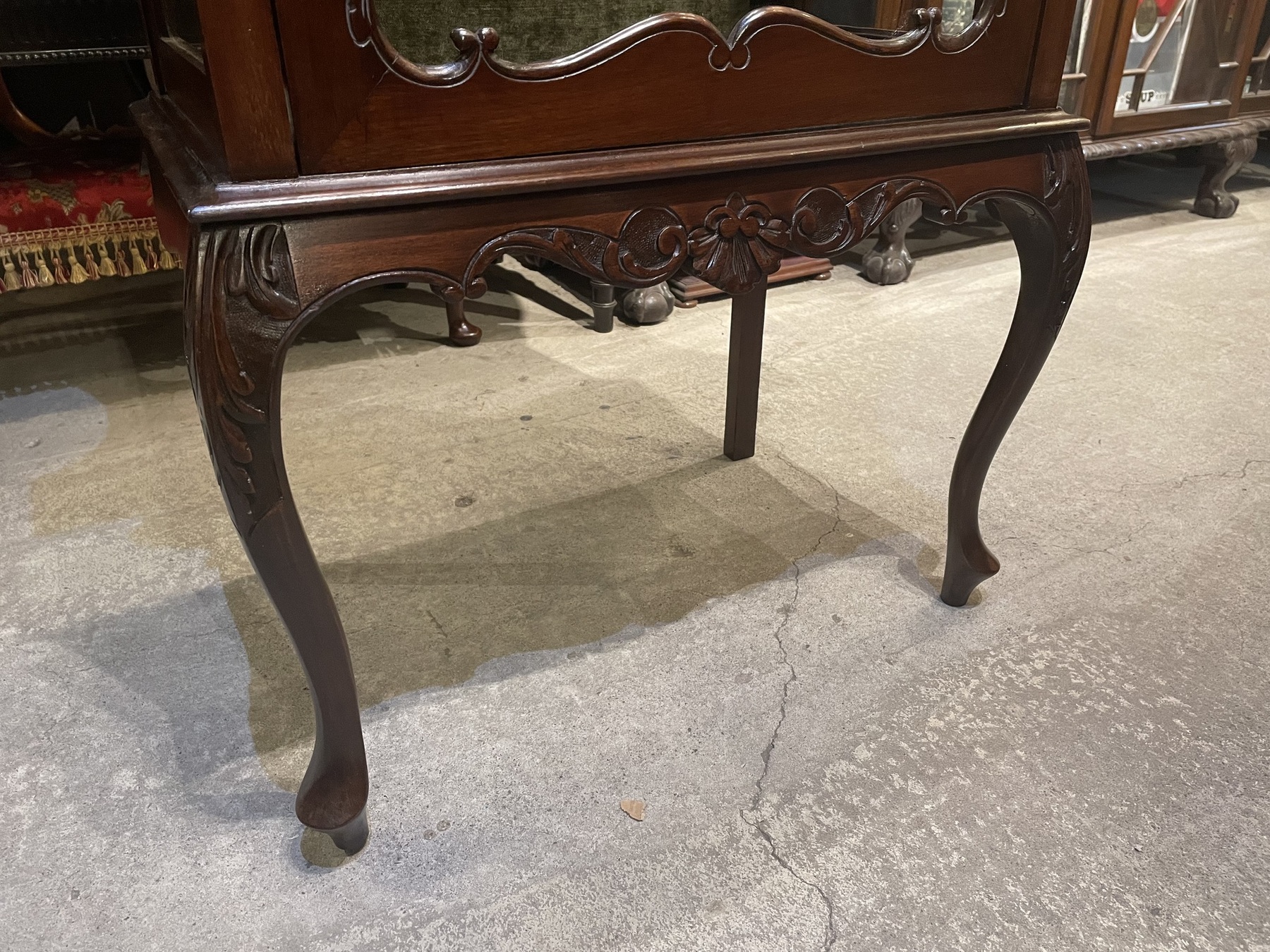 cabinet230514_15.JPG