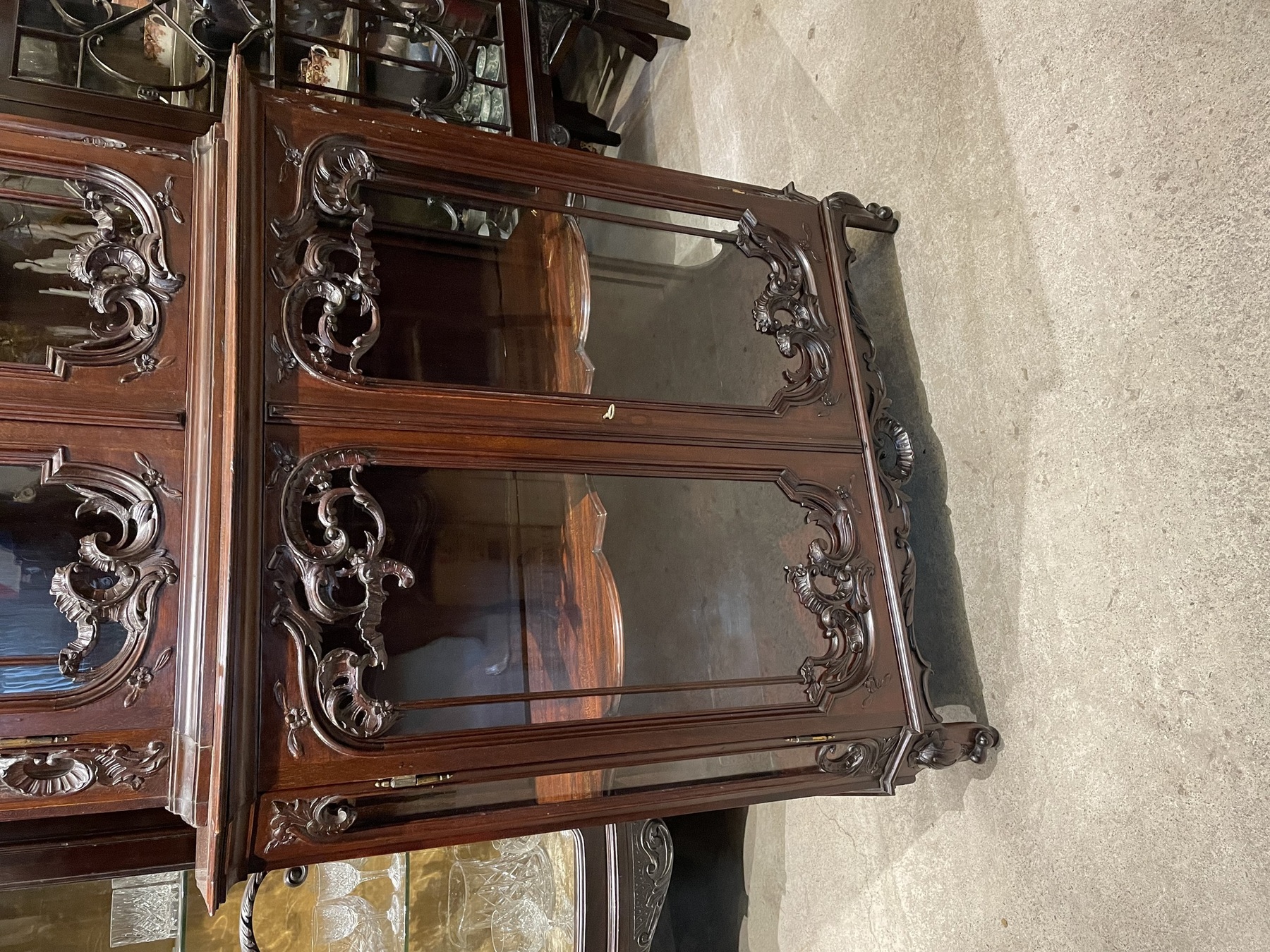 cabinet250510_10.JPG