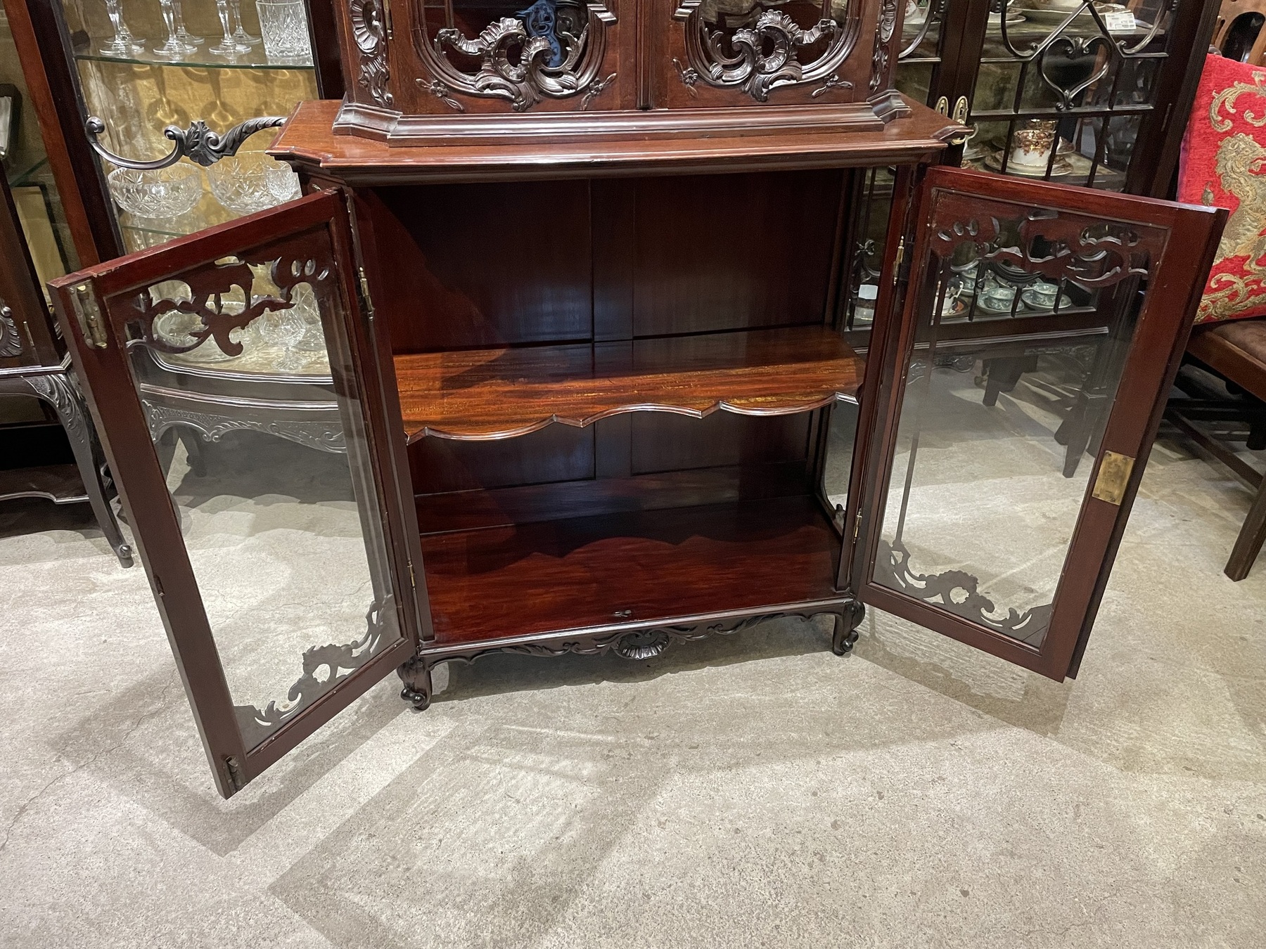 cabinet250510_12.JPG