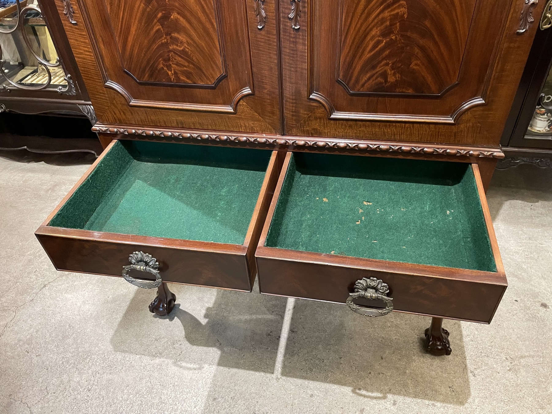 cabinet250727_11.JPG