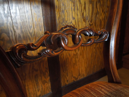 chair130119d_02.JPG
