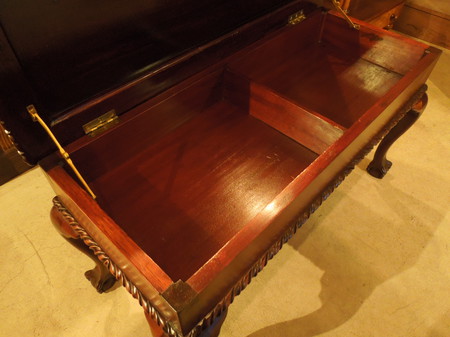chair130222a_03.JPG