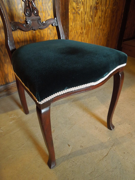 chair130303d_05.JPG