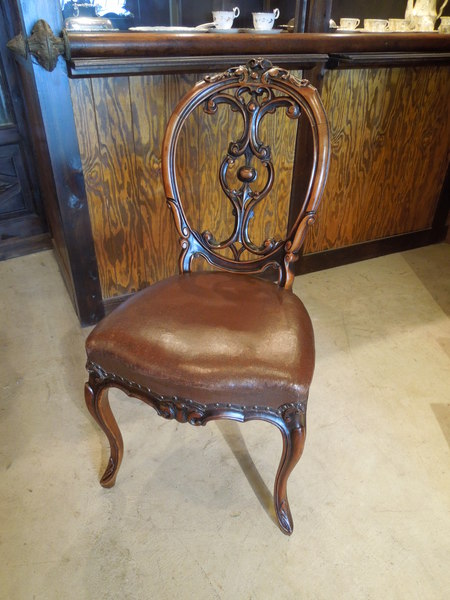 chair131020b_02.JPG