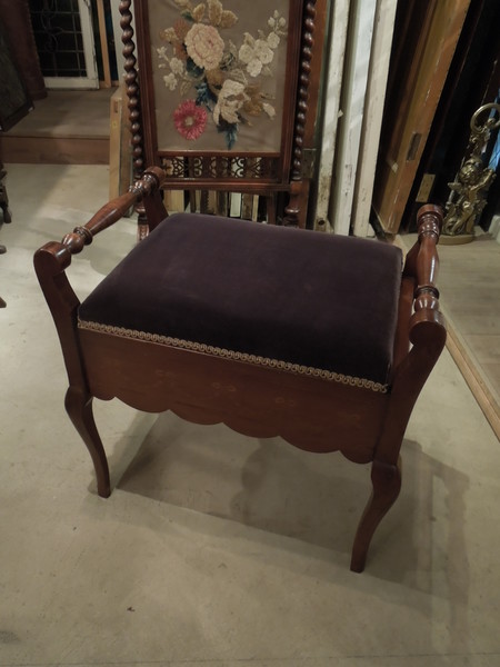 chair140928_01.JPG