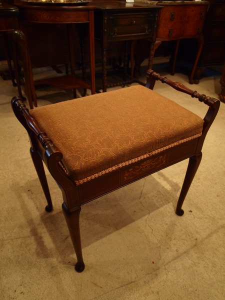chair160417c_02.JPG