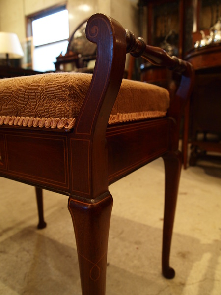chair160417c_03.JPG