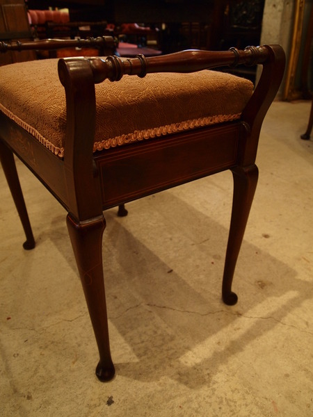chair160417c_04.JPG