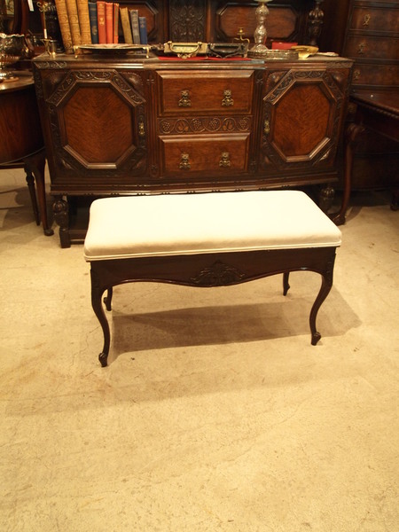 chair161028a_01.JPG