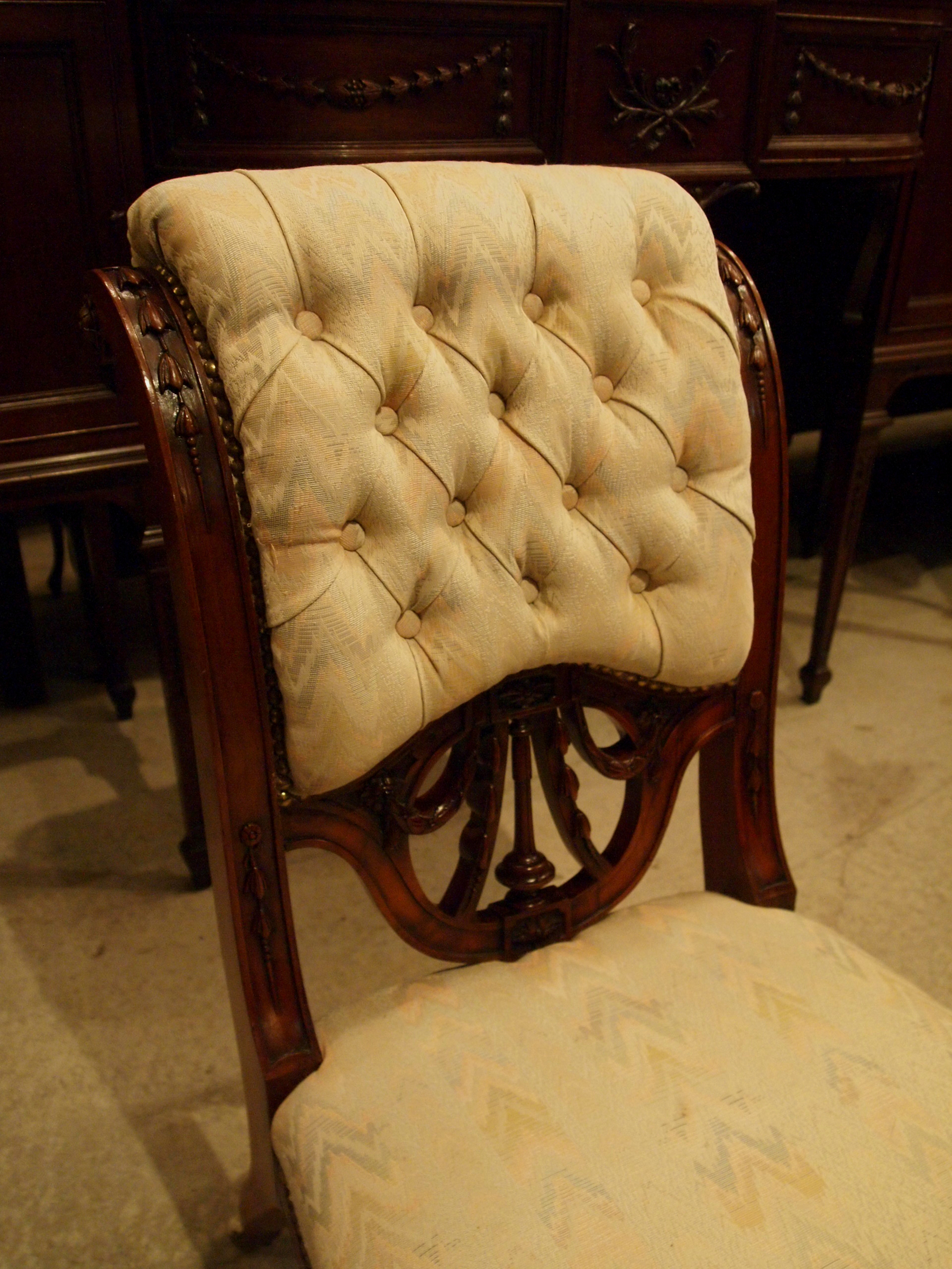 chair190111a_02.JPG