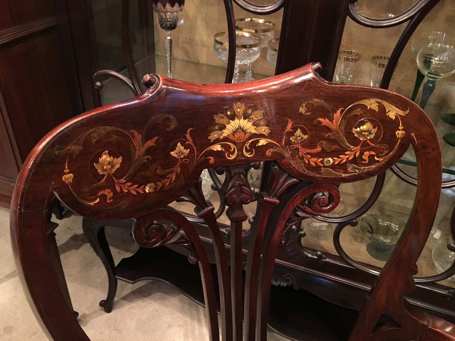 chair190127b_04.JPG