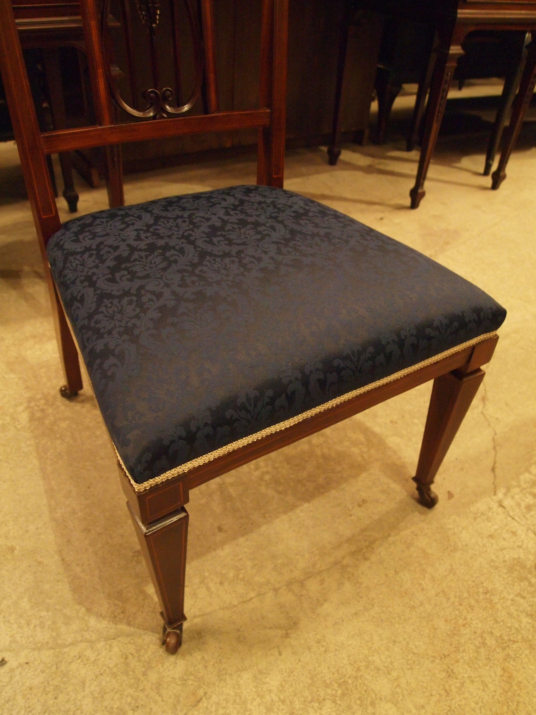 chair190414_06.JPG