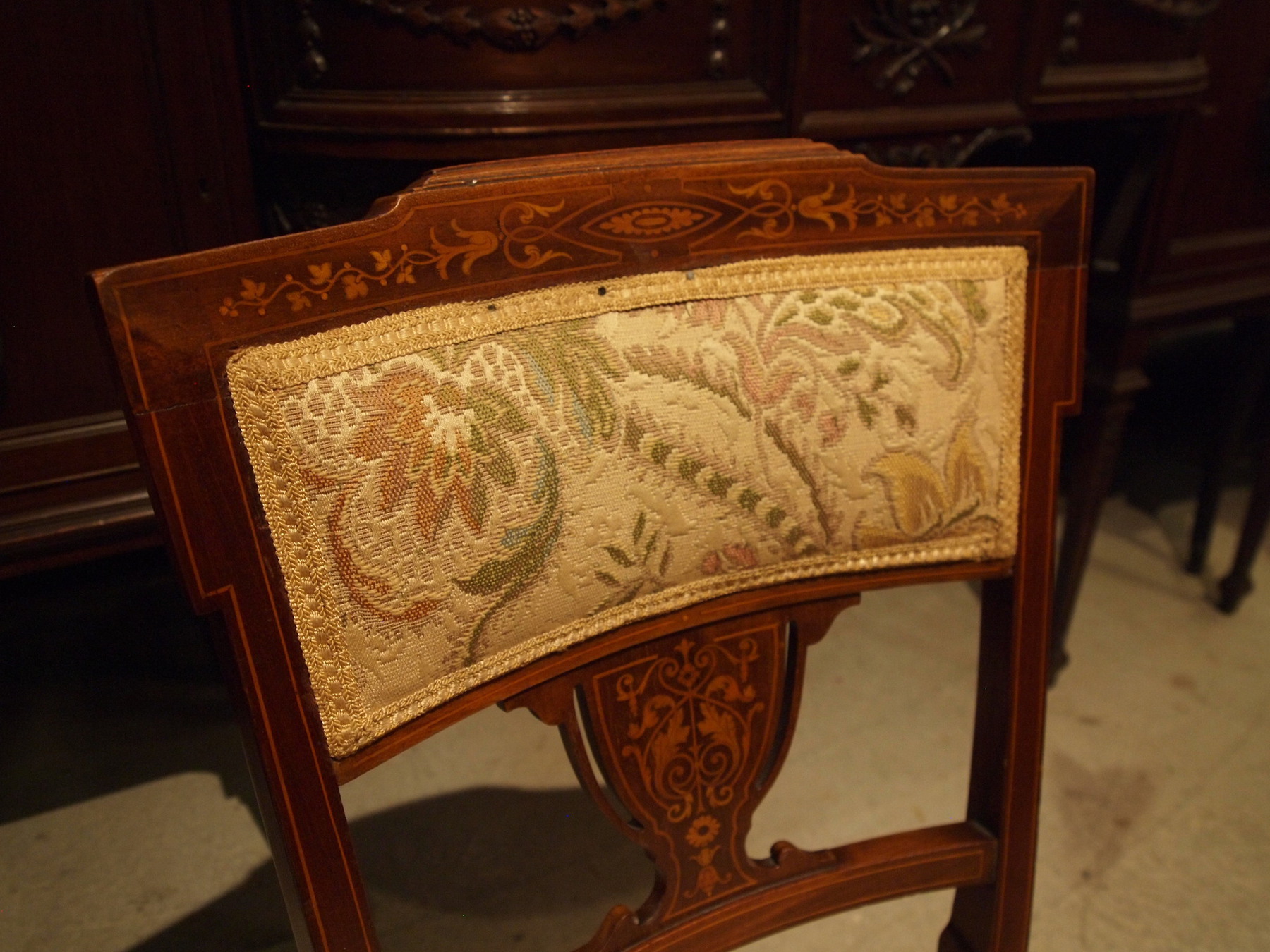 chair190707a_03.JPG