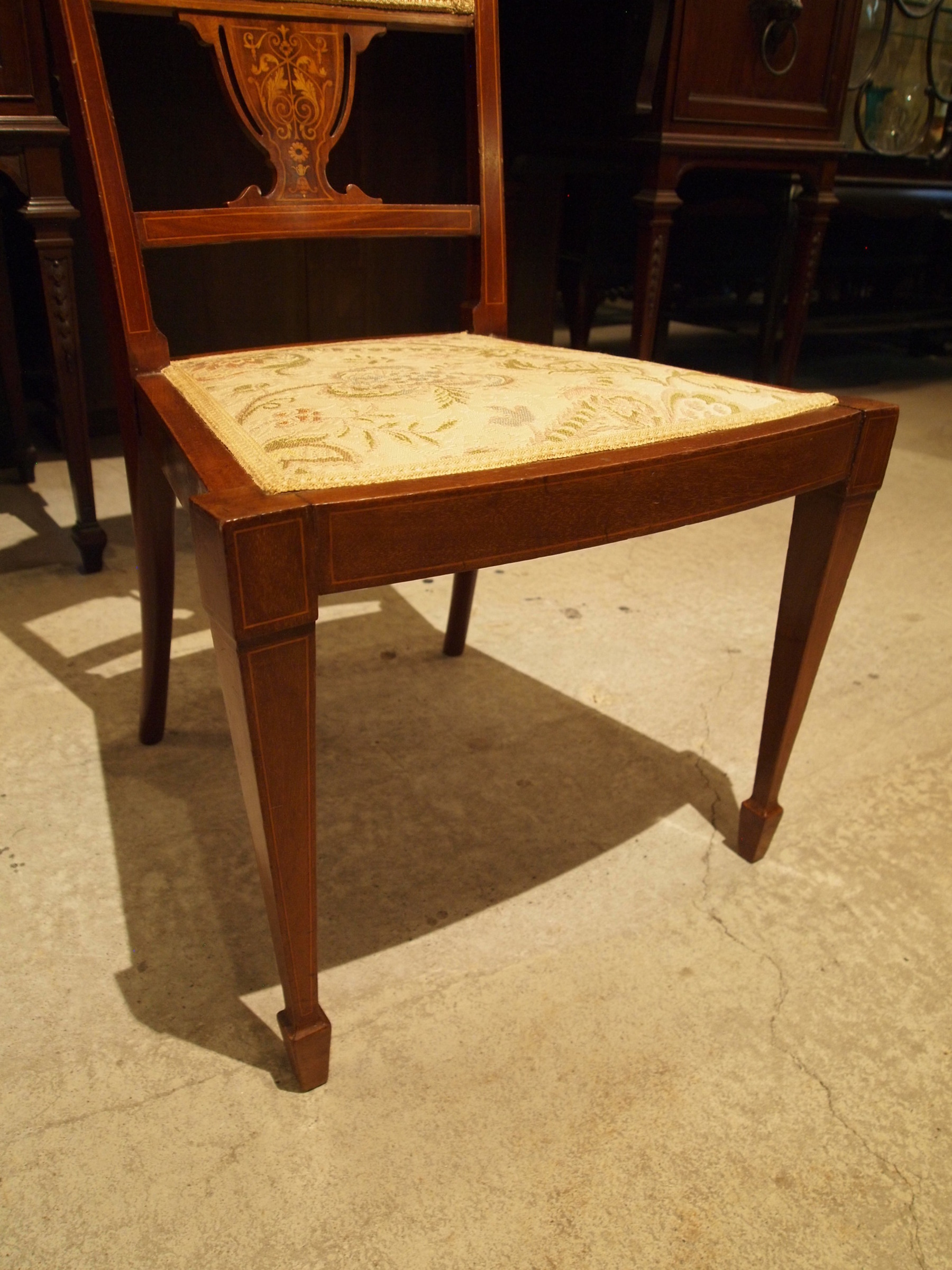 chair190707a_05.JPG