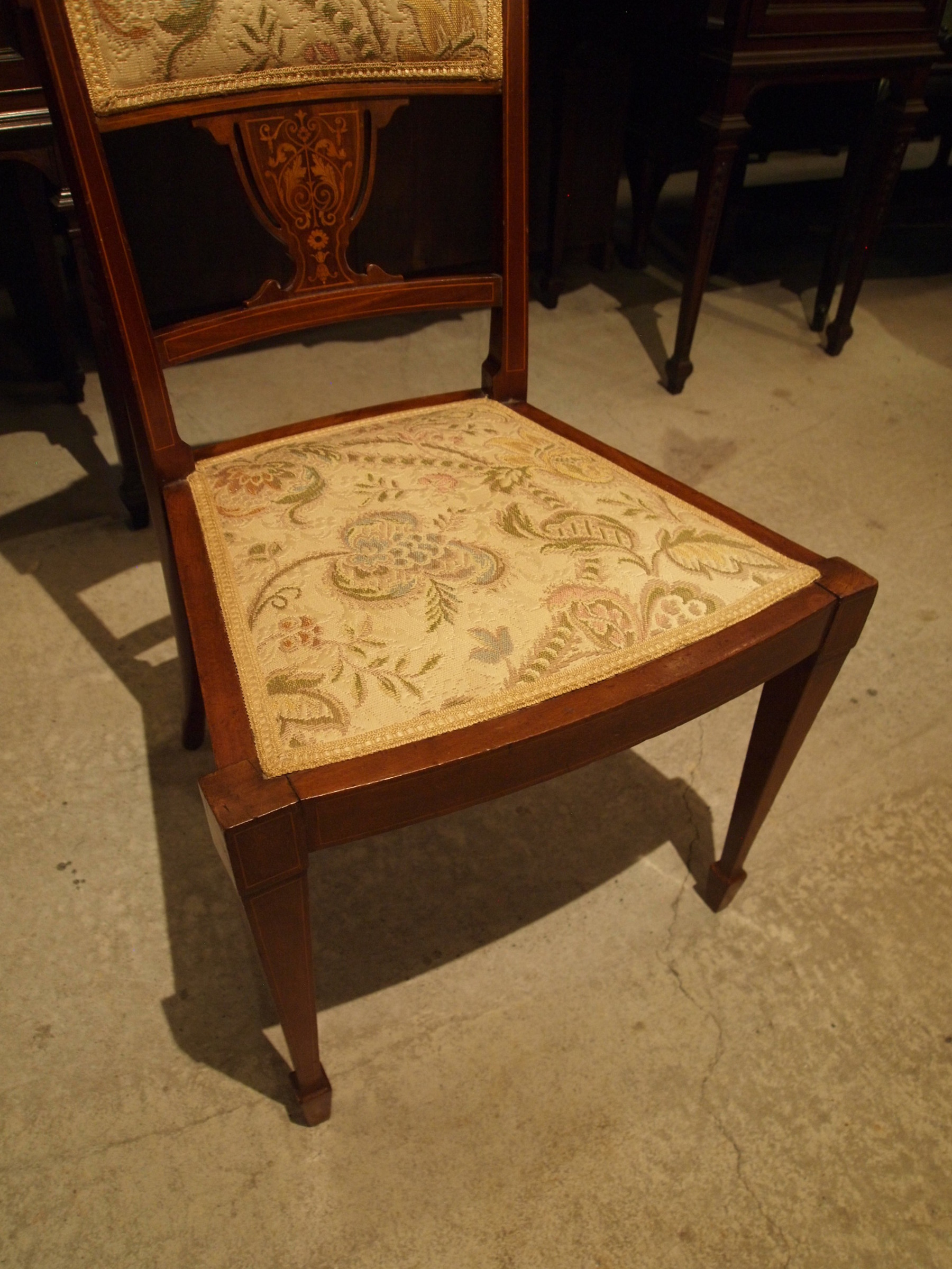 chair190707a_06.JPG
