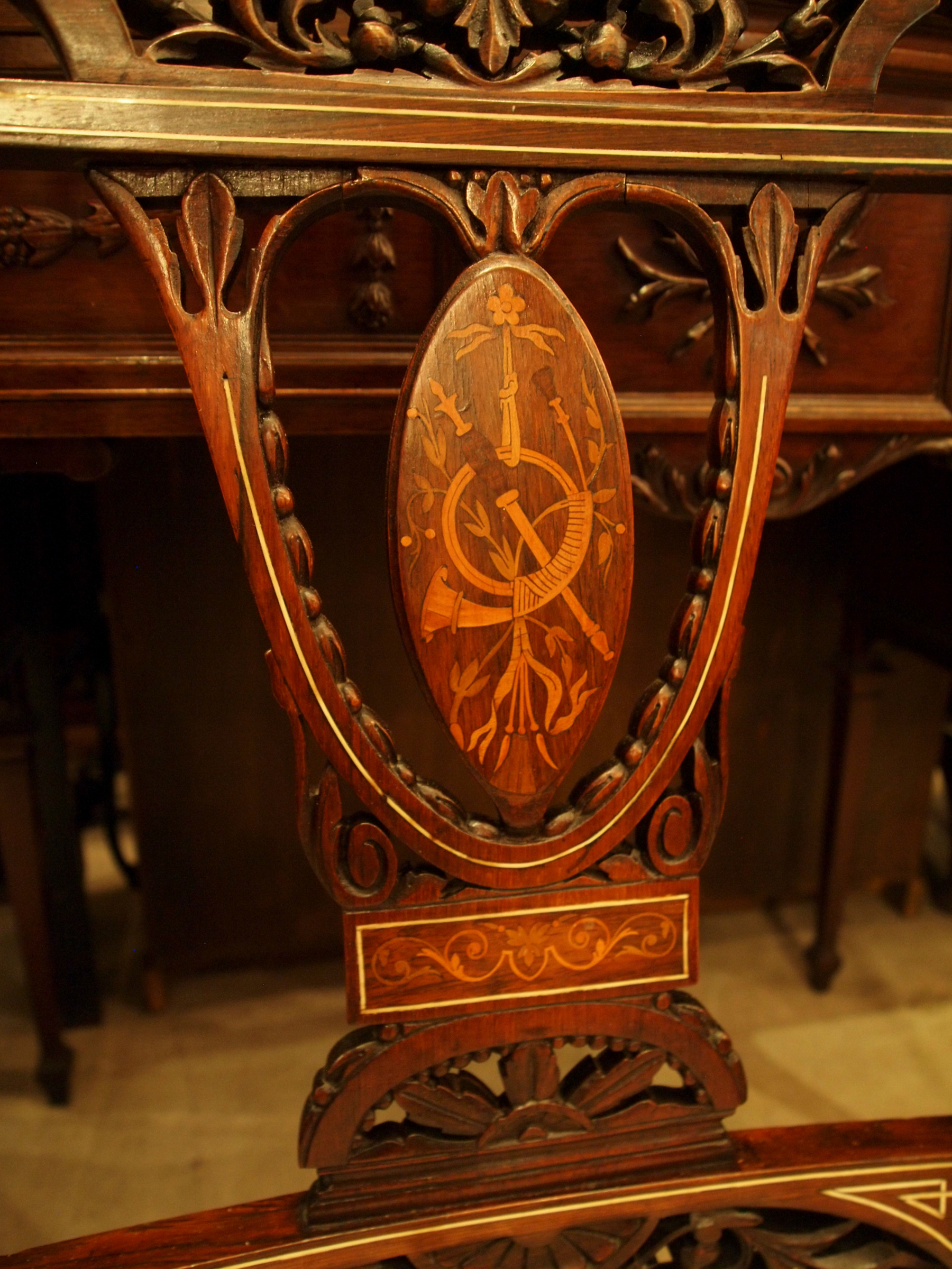 chair190831b_05.JPG