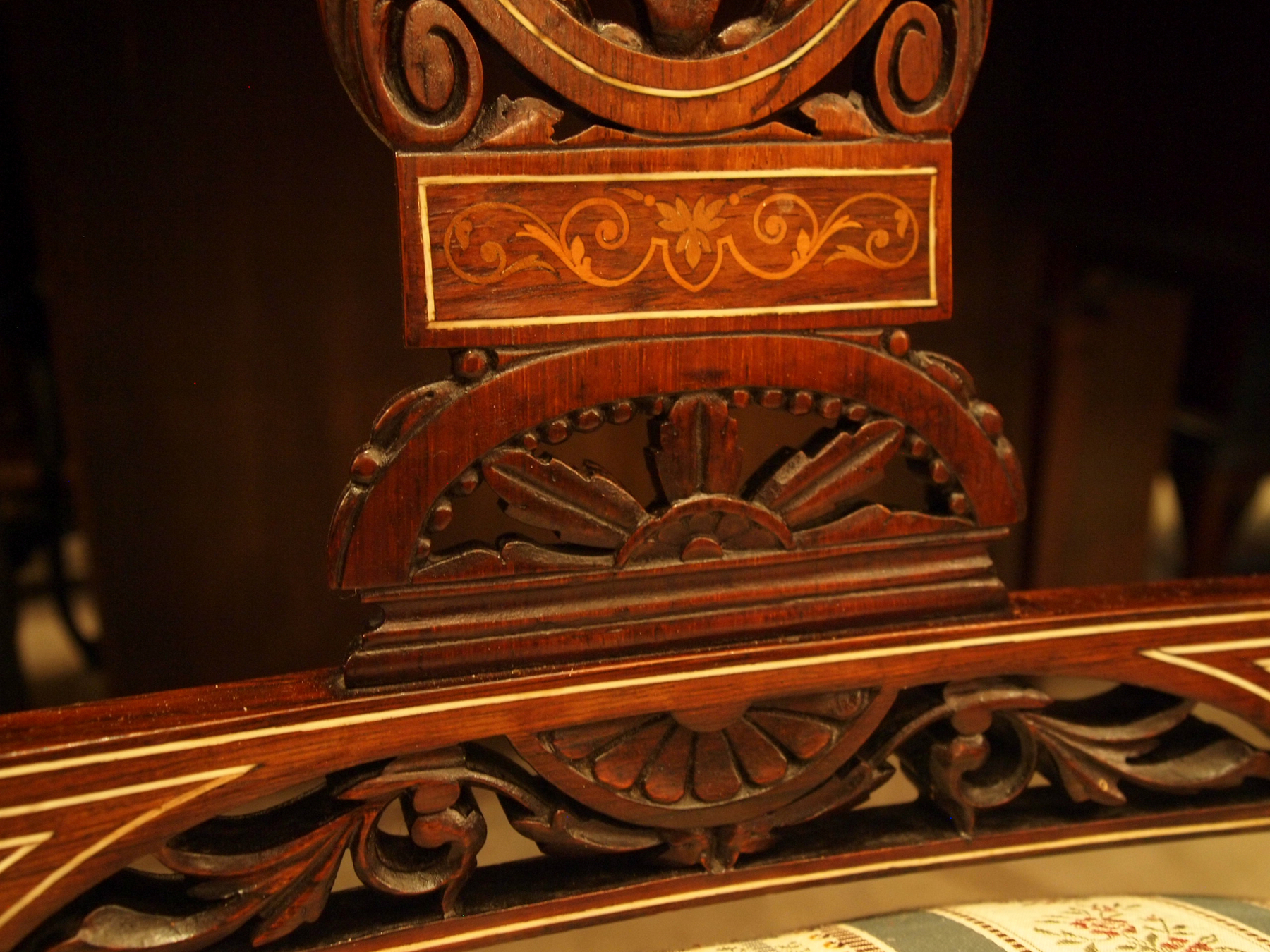chair190831b_07.JPG