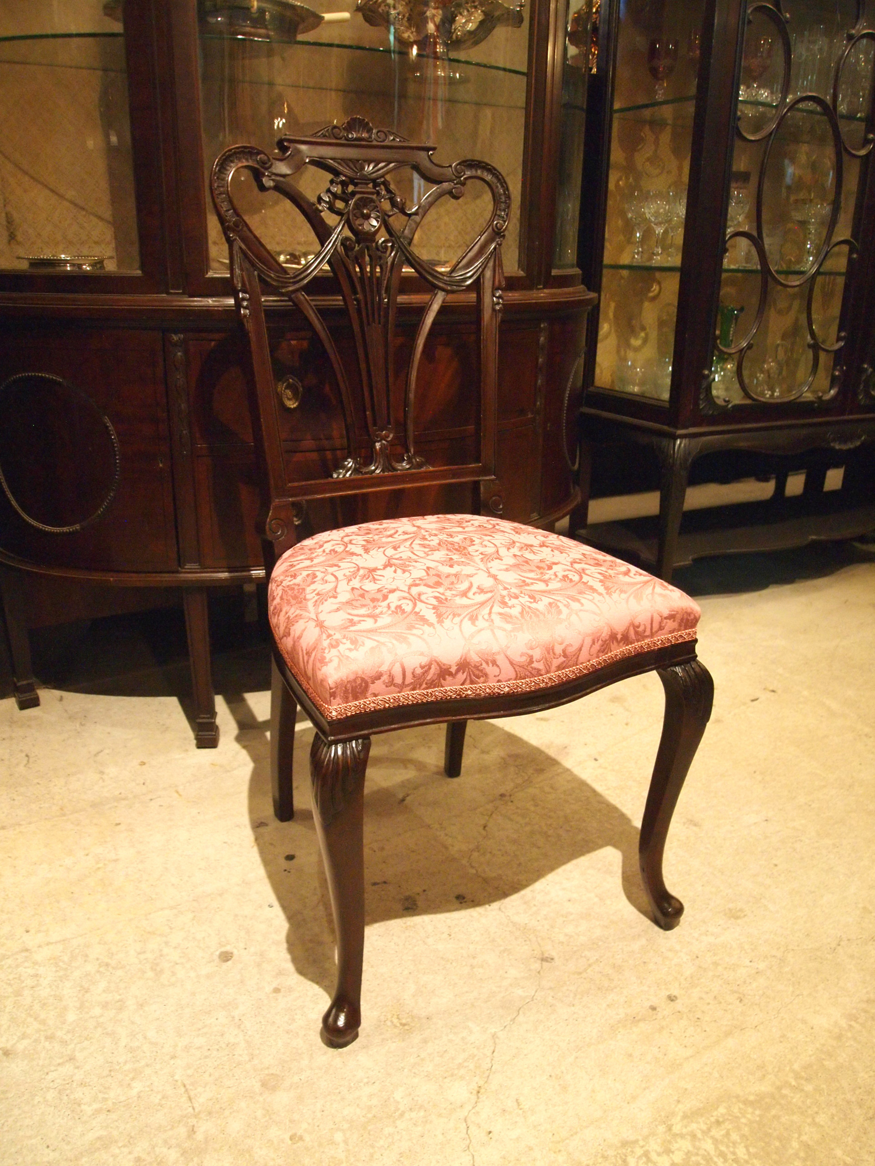 chair191130b_03.JPG