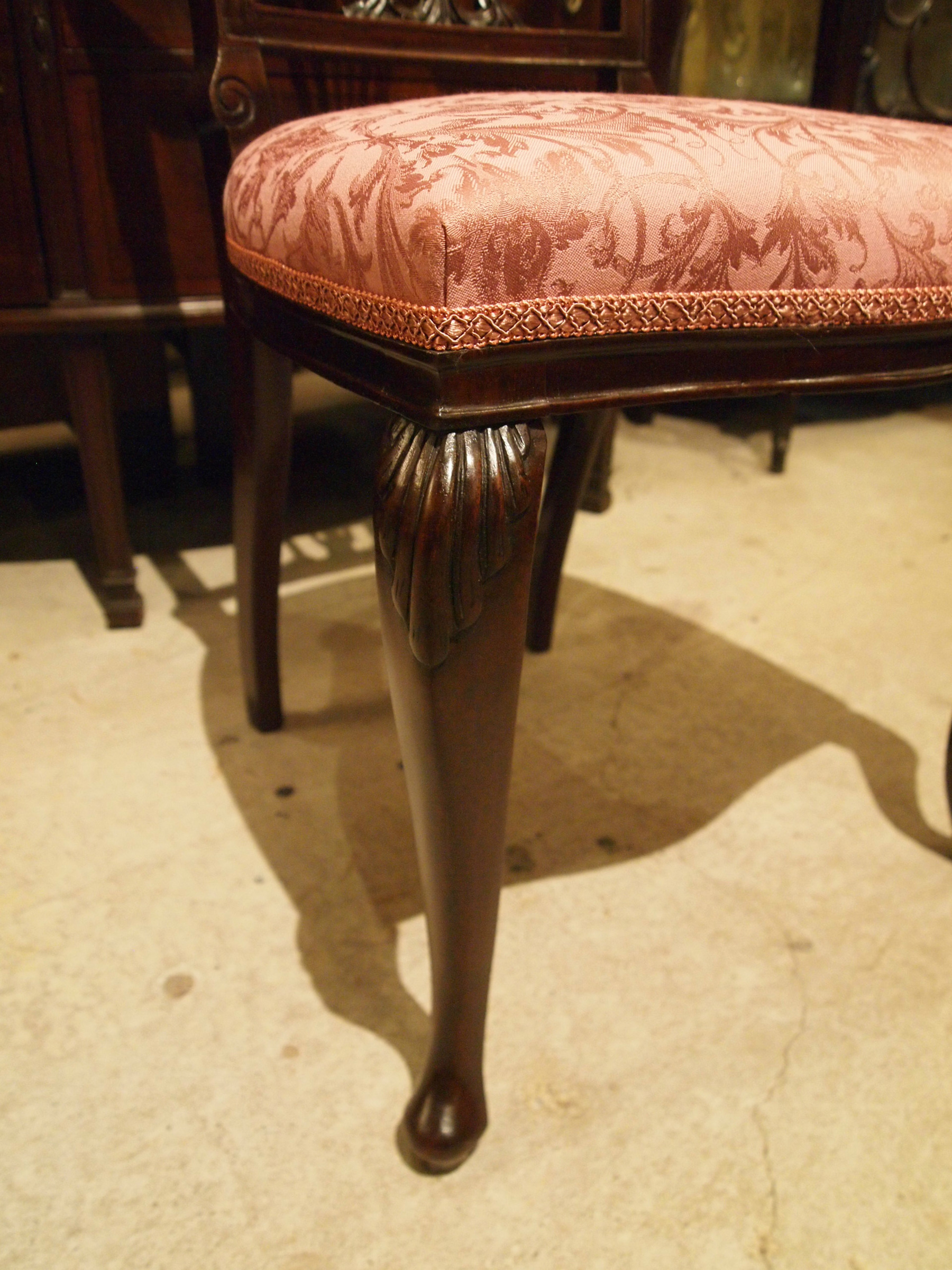 chair191130b_09.JPG