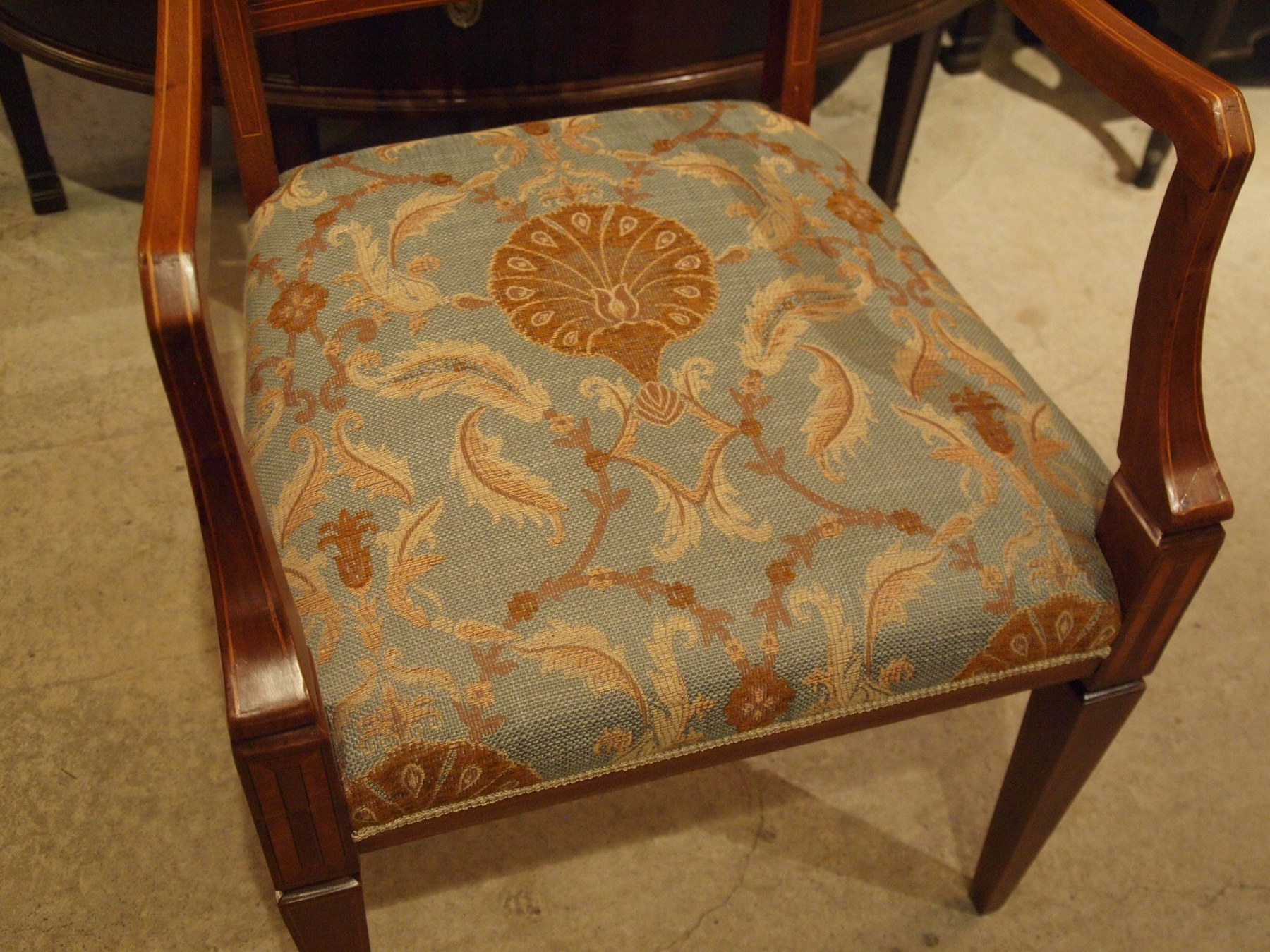 chair200404_11.JPG