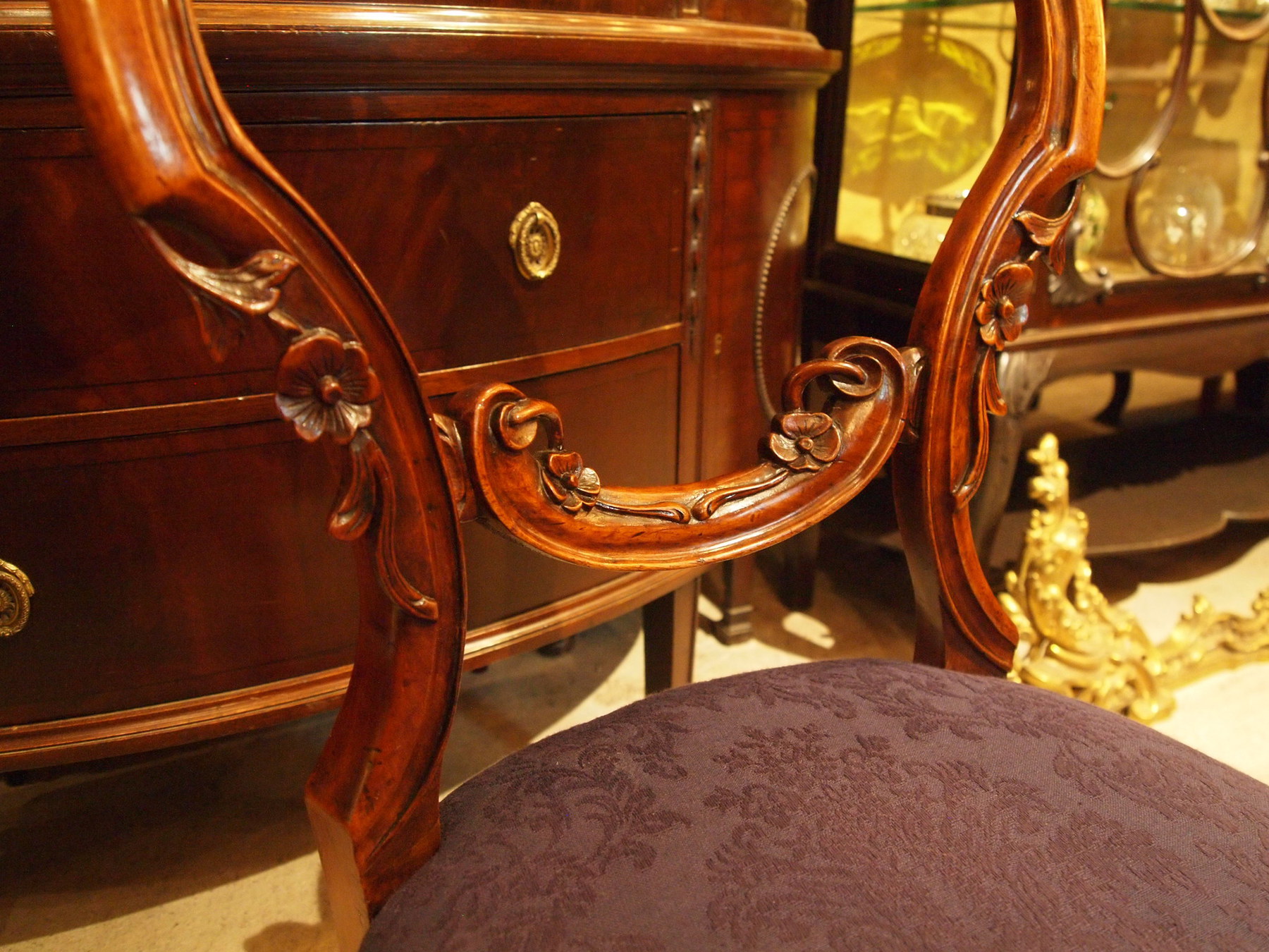 chair200830_06.JPG