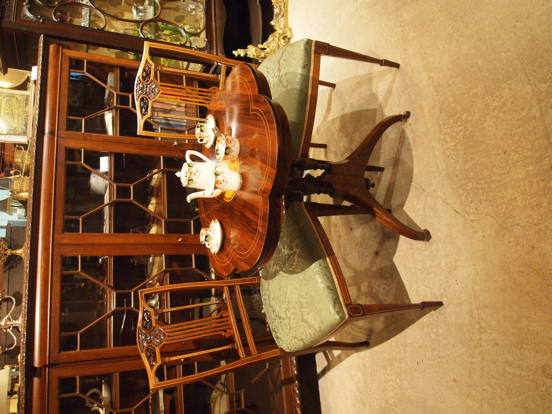 chair201226_02.JPG