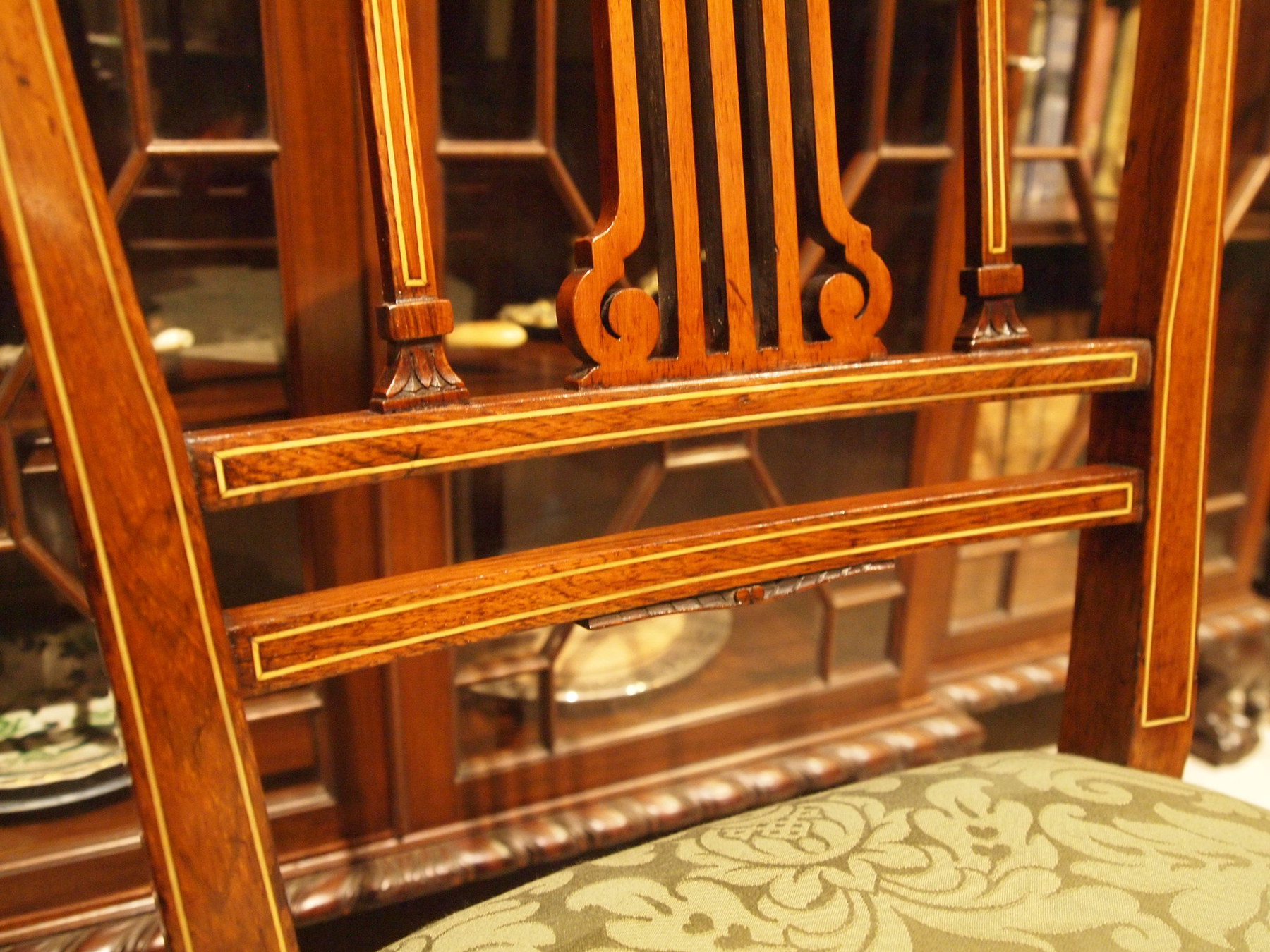 chair201226_07.JPG