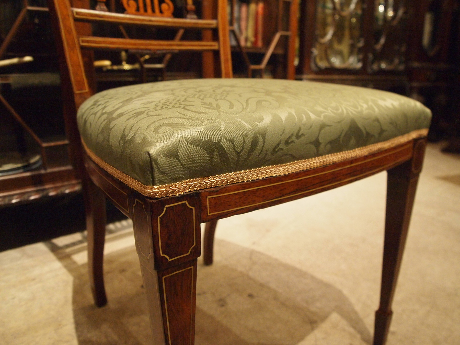 chair201226_11.JPG