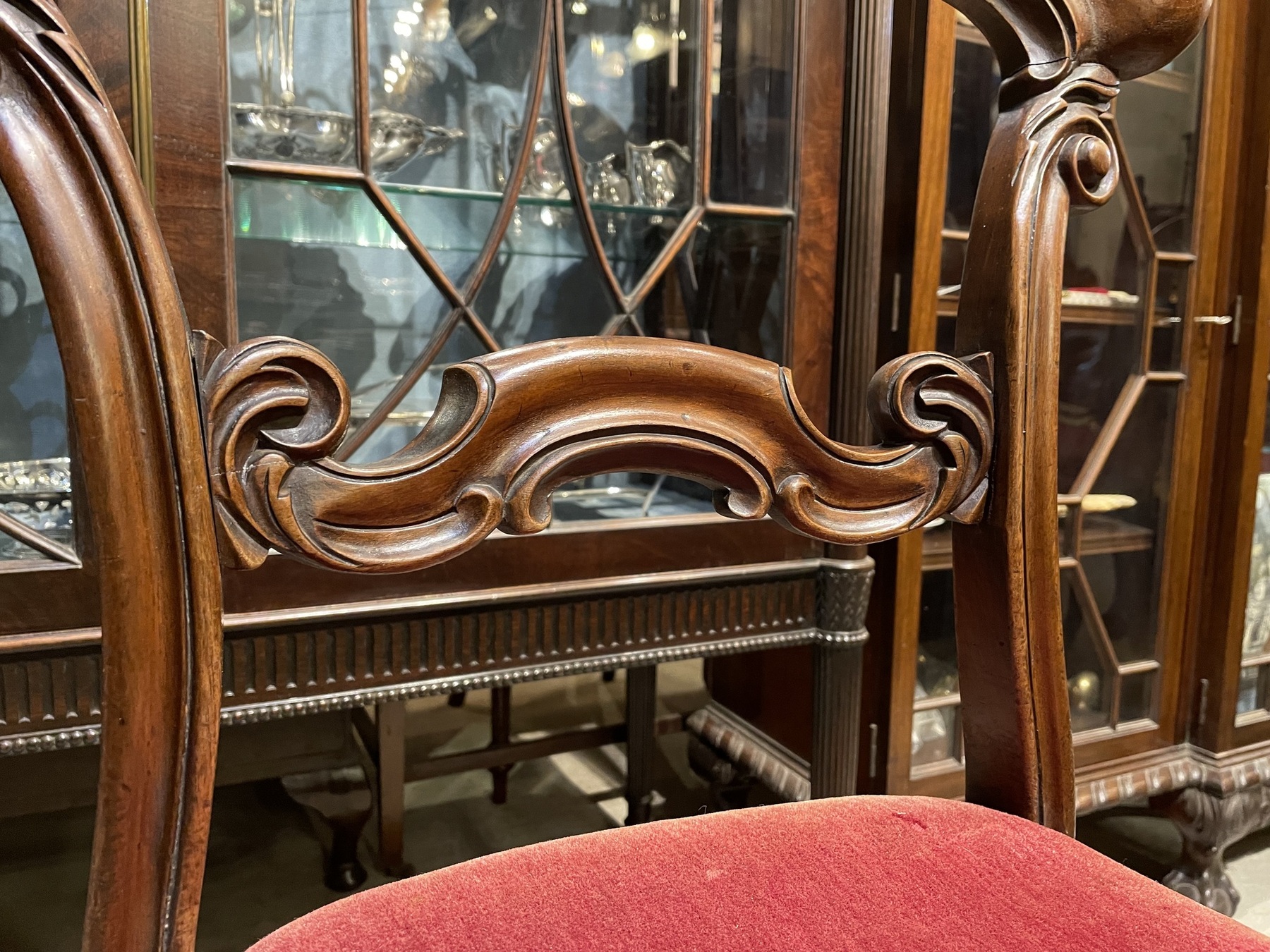 chair230318_06.JPG
