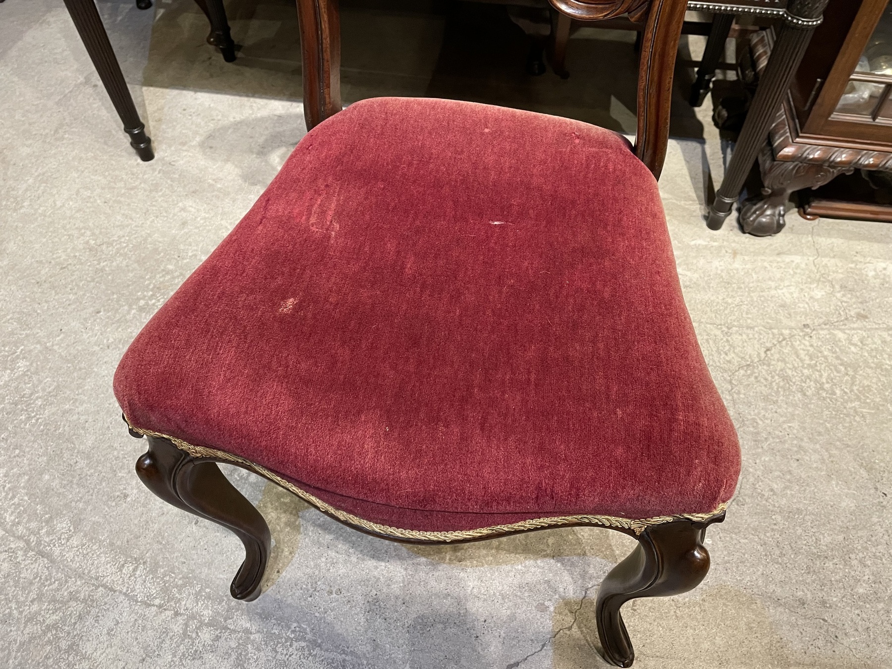 chair230318_07.JPG