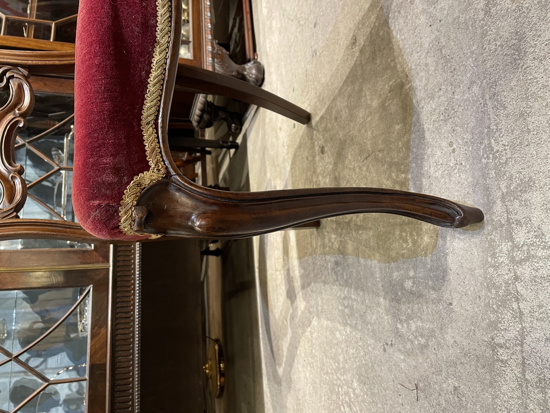 chair230318_09.JPG