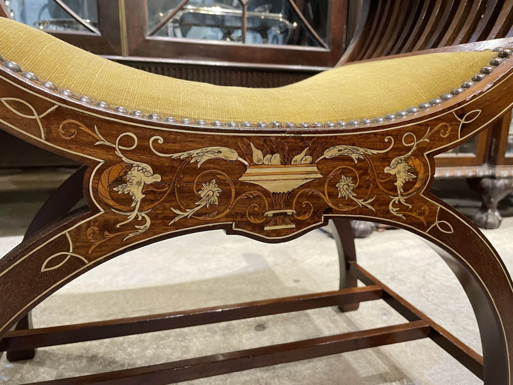chair230506_07.JPG