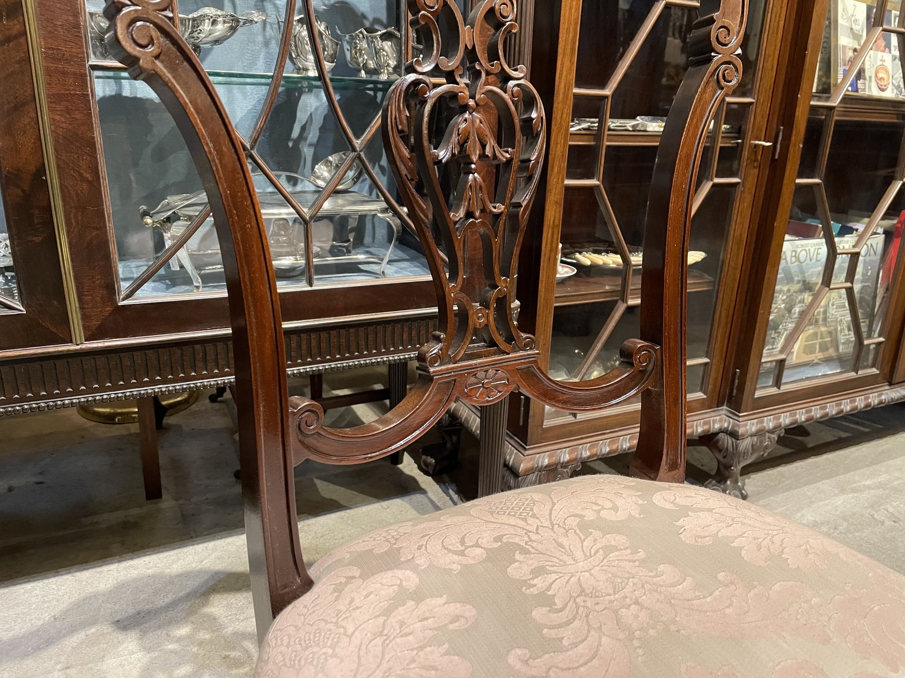 chair230520_06.JPG