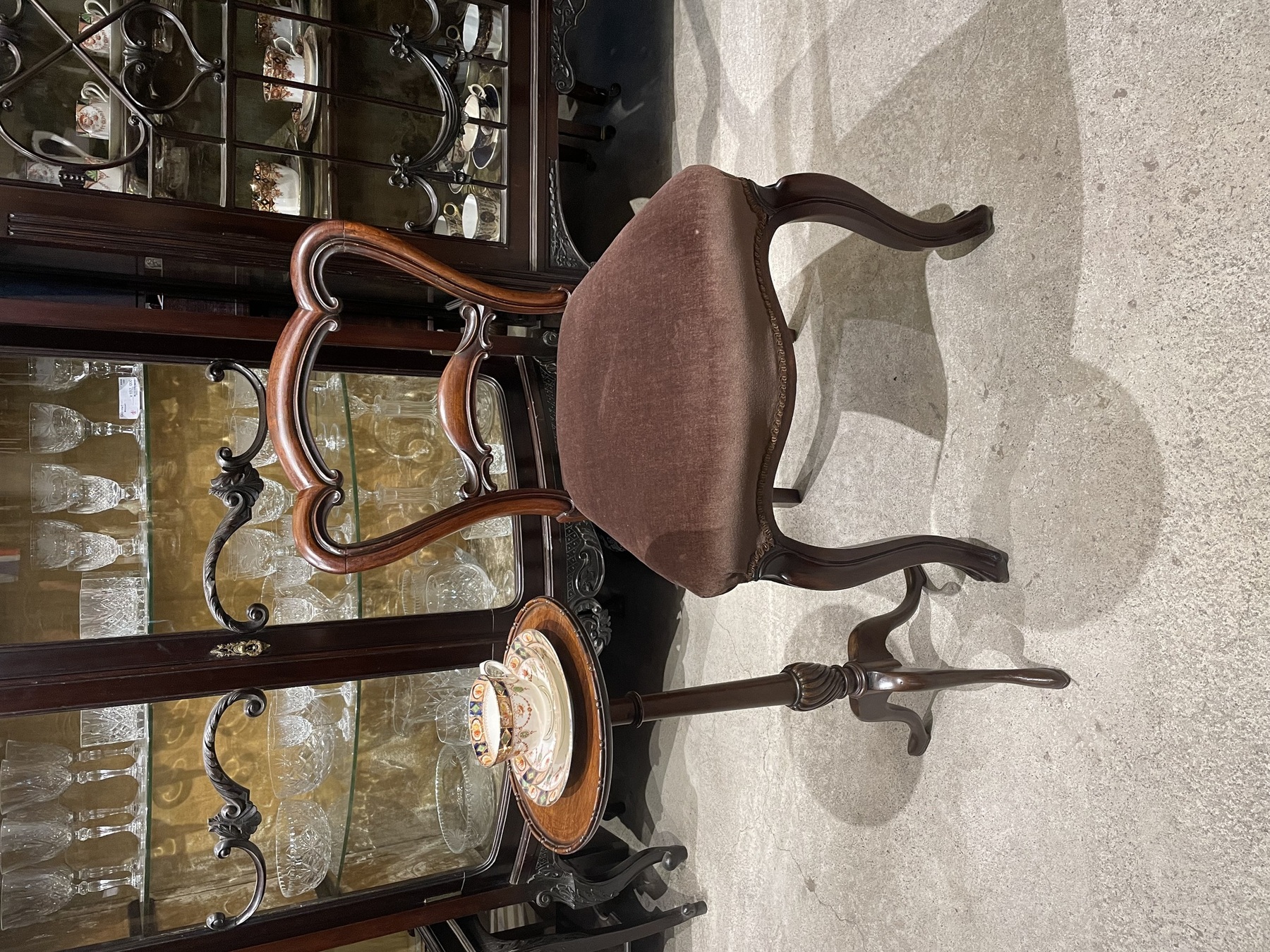 chair250524a_02.JPG