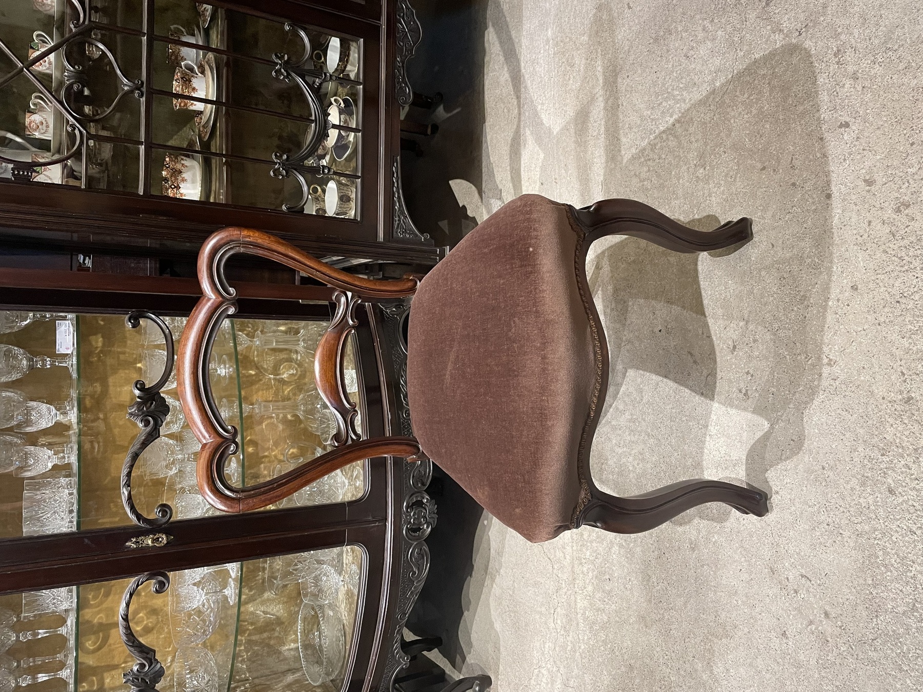 chair250524a_03.JPG