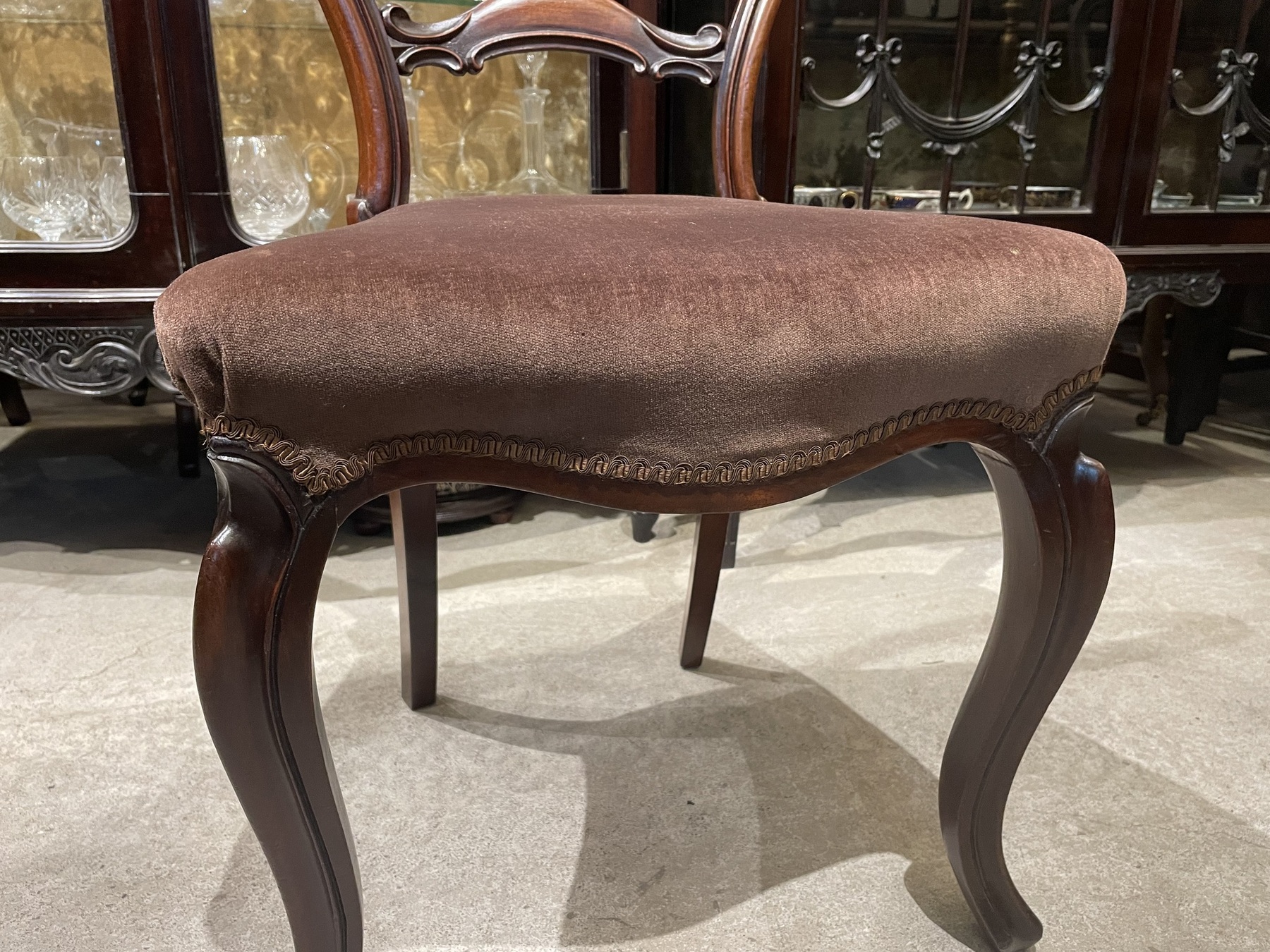 chair250524a_06.JPG