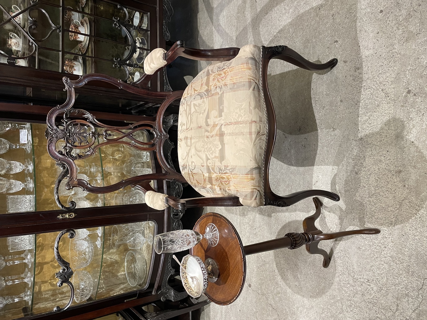 chair250627_01.JPG