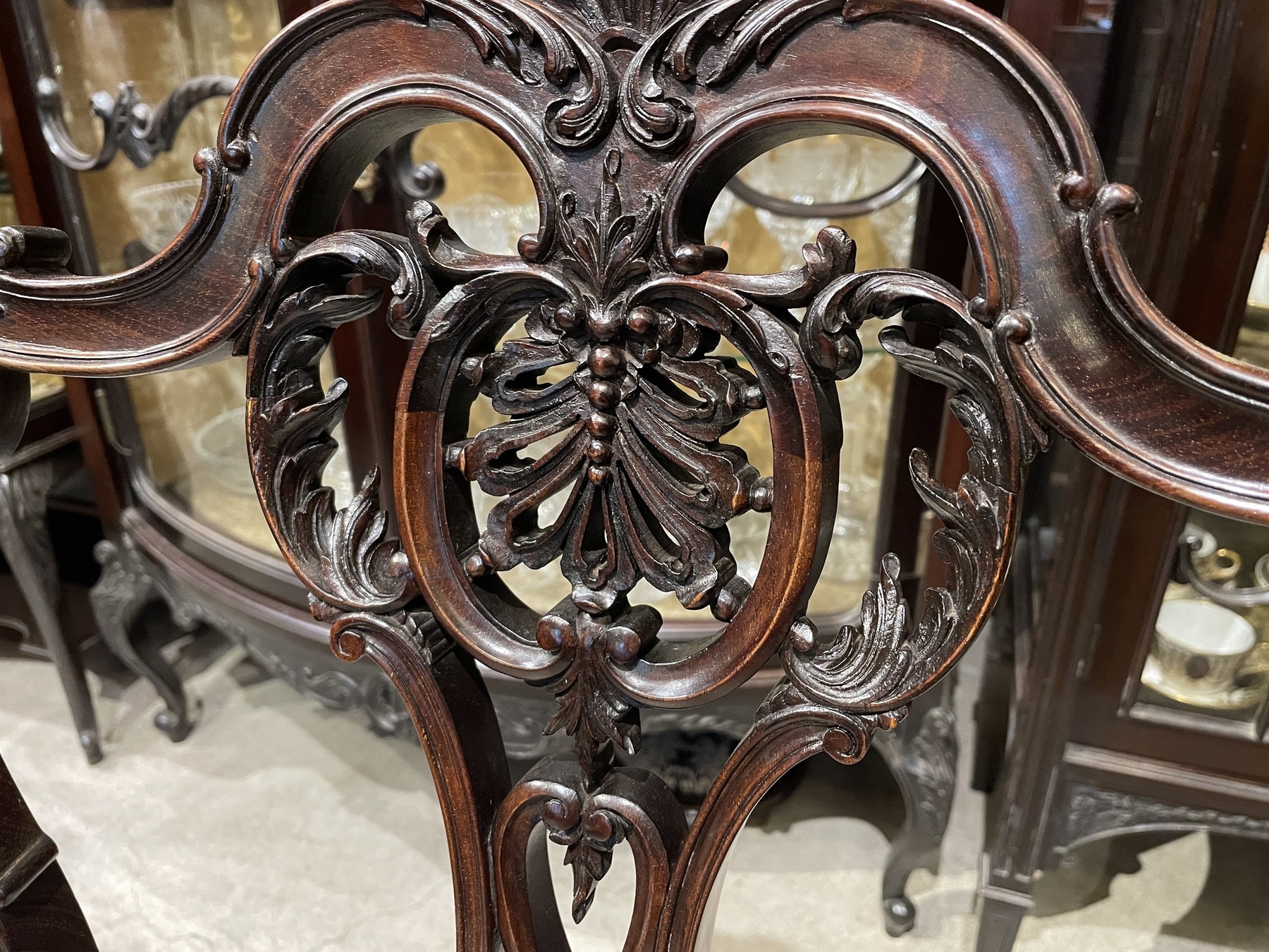 chair250627_04.JPG