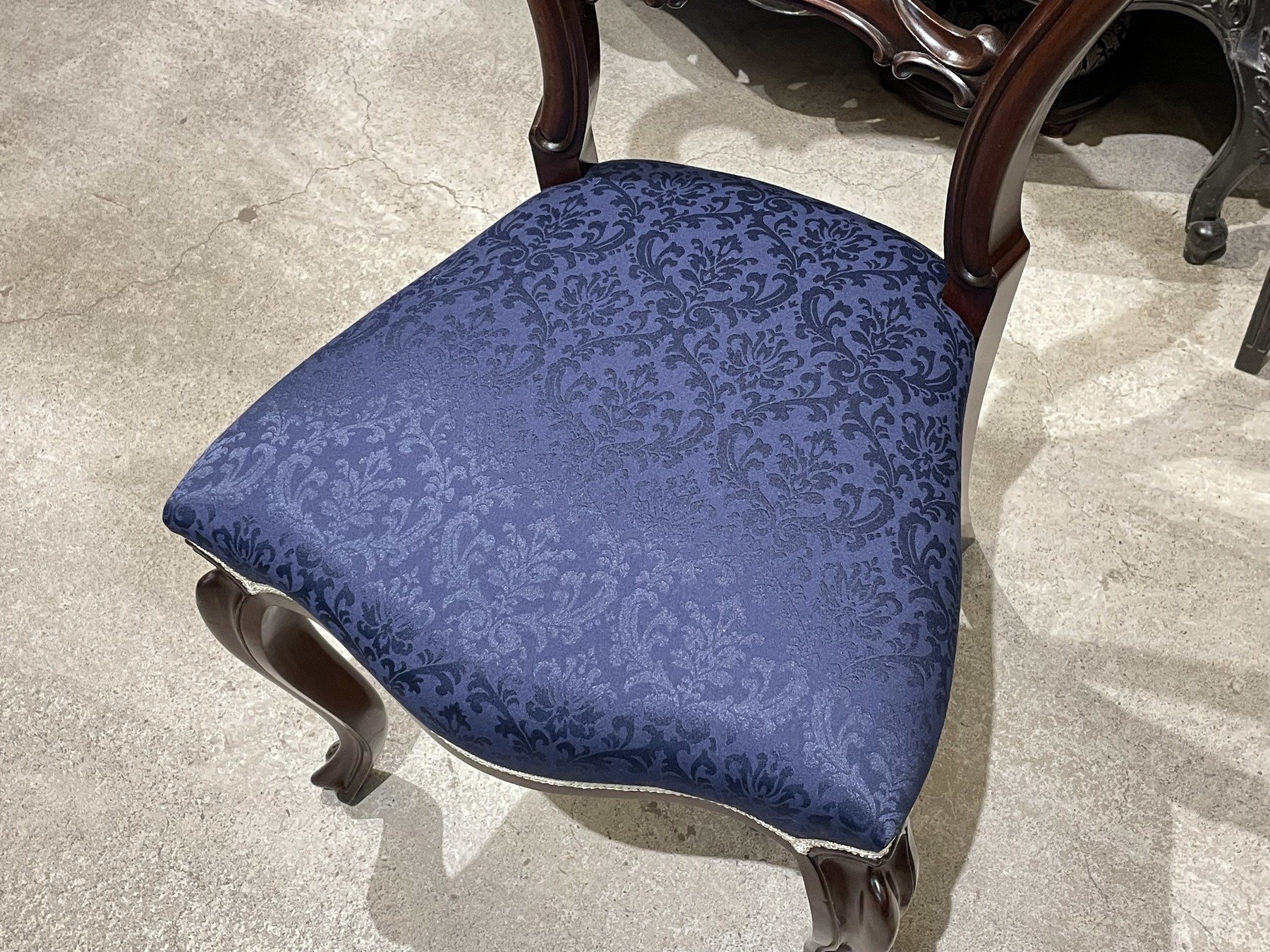 chair250817_05.JPG