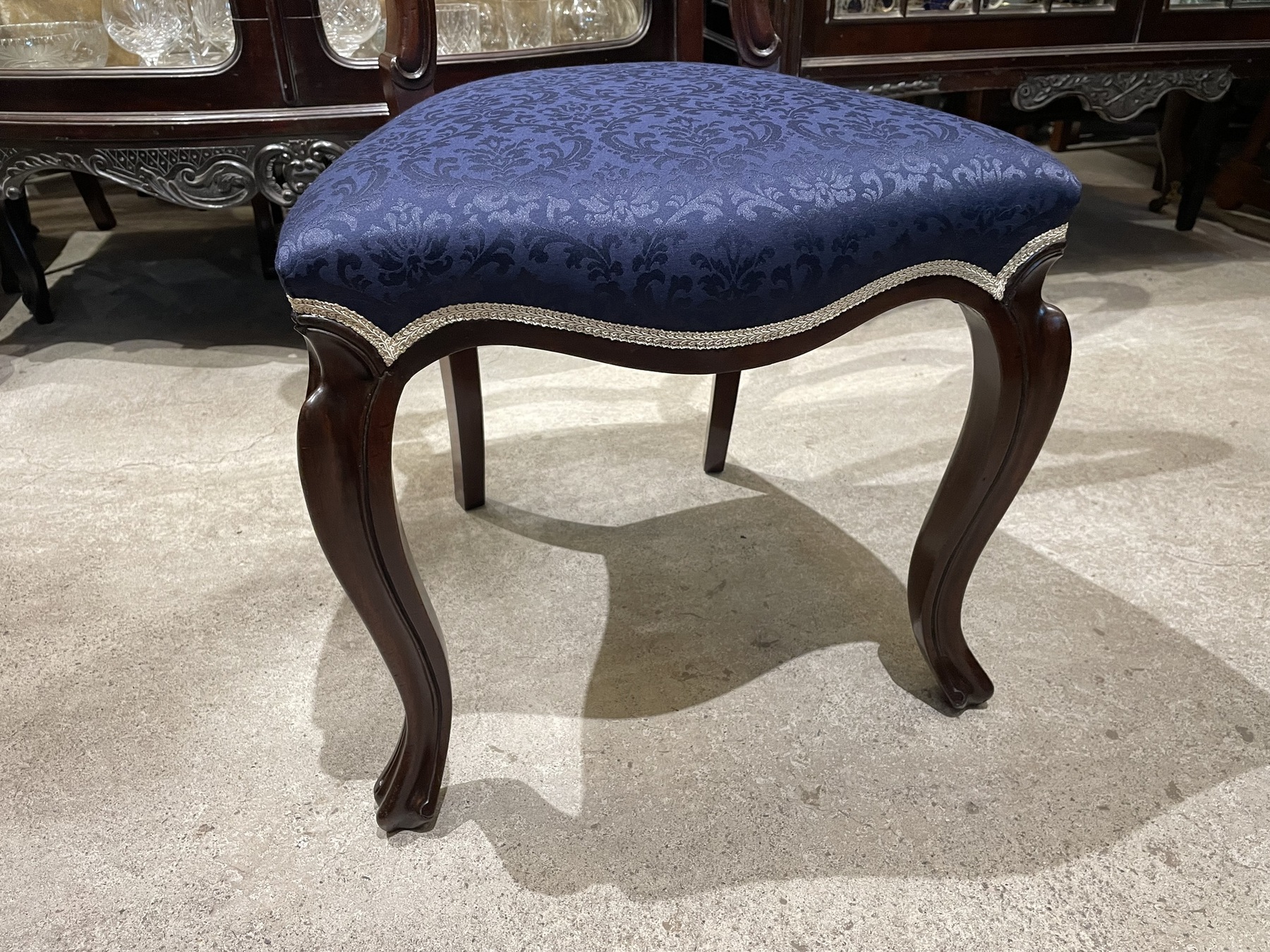 chair250817_06.JPG